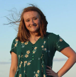 Meet your Posher, Danielle